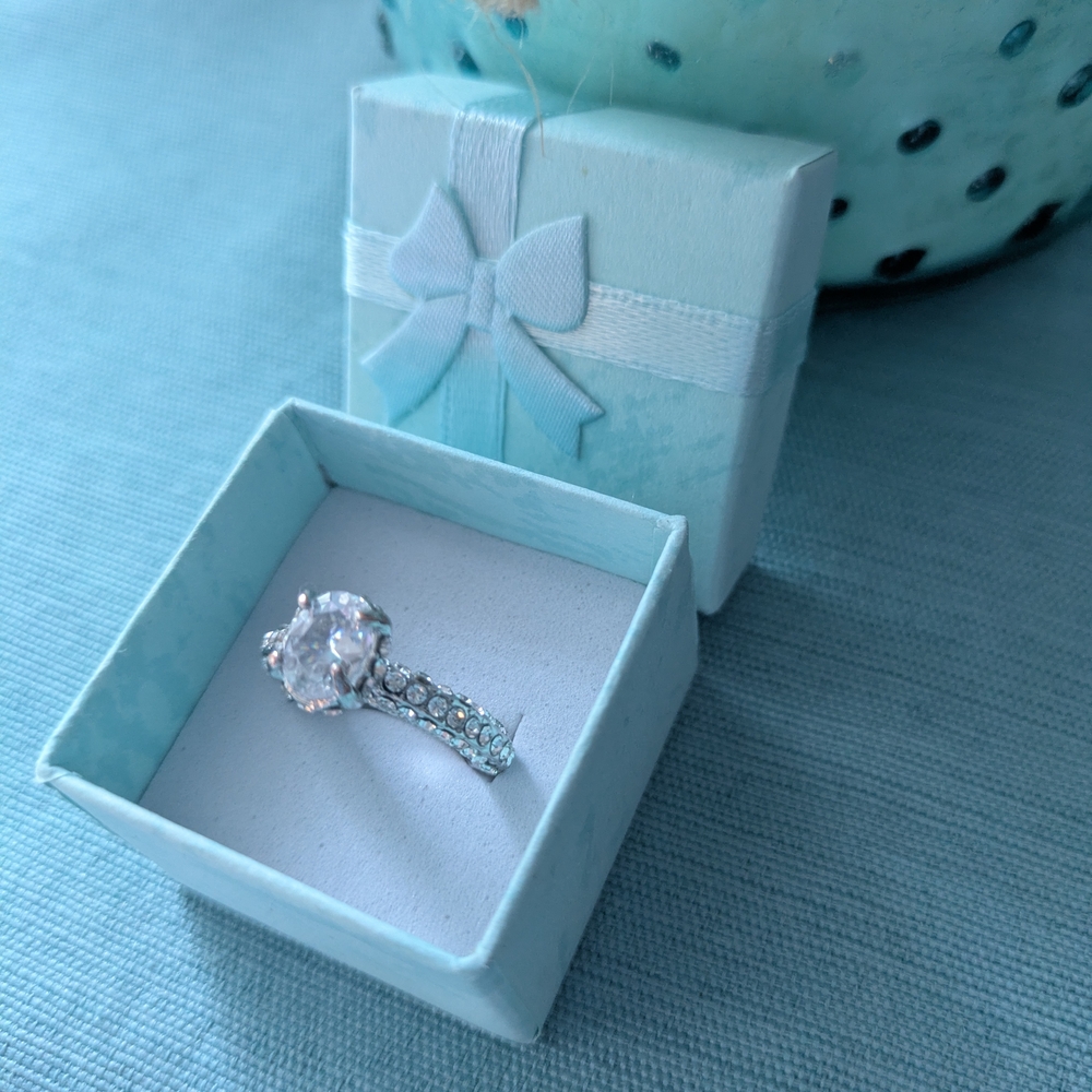 Platinum Plated 925 Silver Halo Engagement Ring - 3+ Carats - Stunning! 💍💍💍